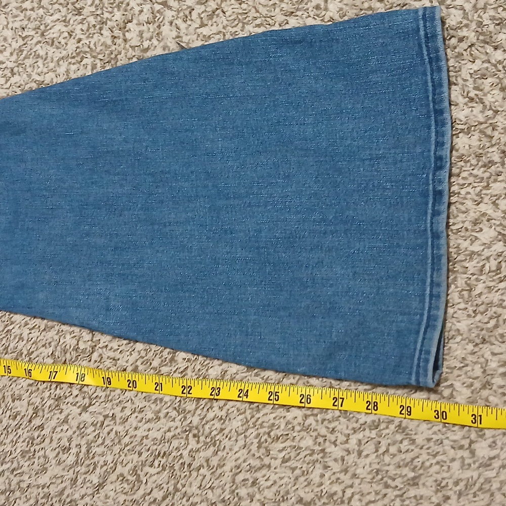 Hollister Blue High rise Flare Wide Leg Jeans - Picture 6 of 12